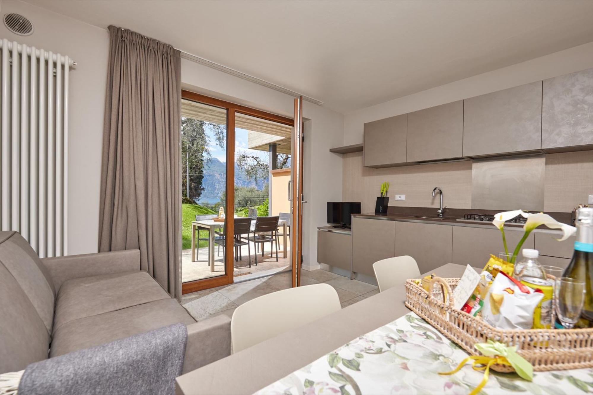 CallaLillyJardin Malcesine Esterno foto
